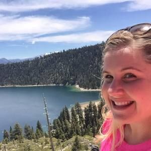 Meet your Posher, Deanna