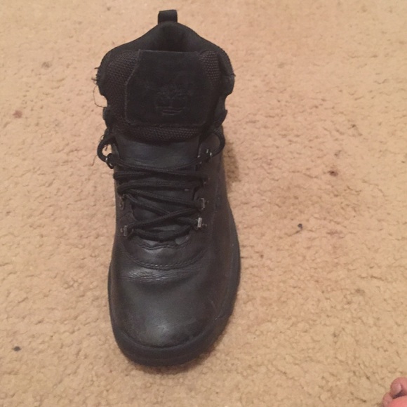 Boots - Picture 3 of 4
