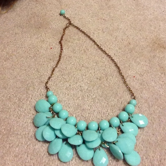 Statement necklace