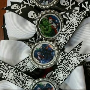 Hair bows