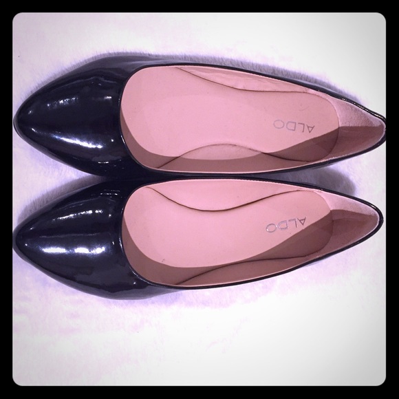 Aldo Flats, size 8