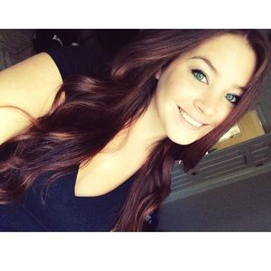 Meet your Posher, Amber