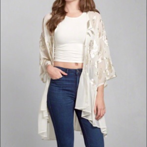 Abercrombie & Fitch Kimono