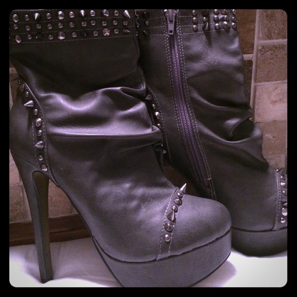 Grey booties