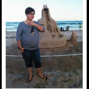 Meet your Posher, Maria