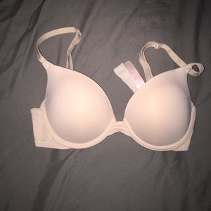 Nude Victoria's Secret bra size 32C