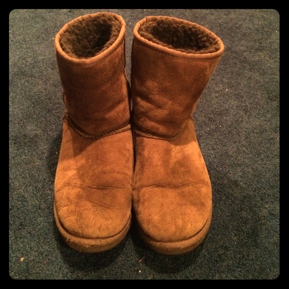 Brown Short UGGs