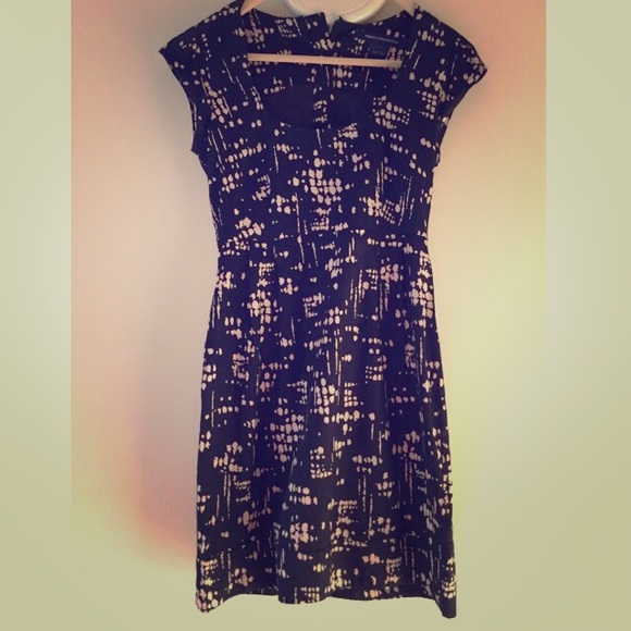 French connection dress EASTER SALE! 🐰🐣💐