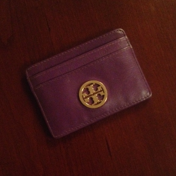 AUTHENTIC  Tory Burch Card Wallet