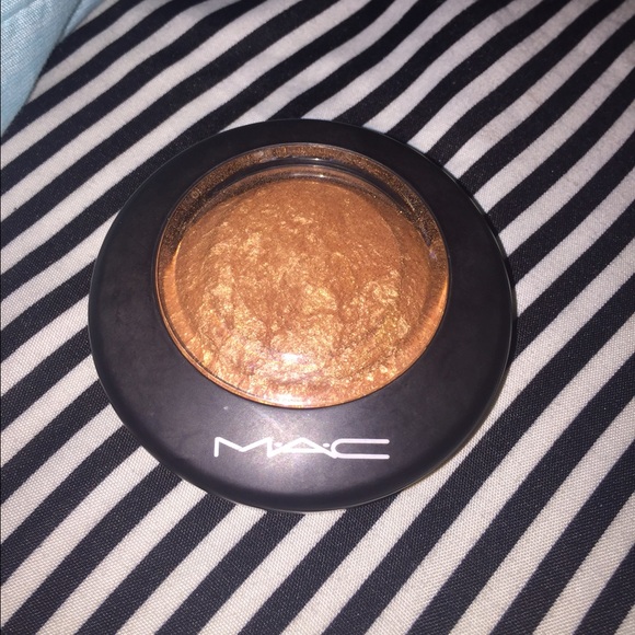 Mac Gold Deposit Mineralize Skinfinish