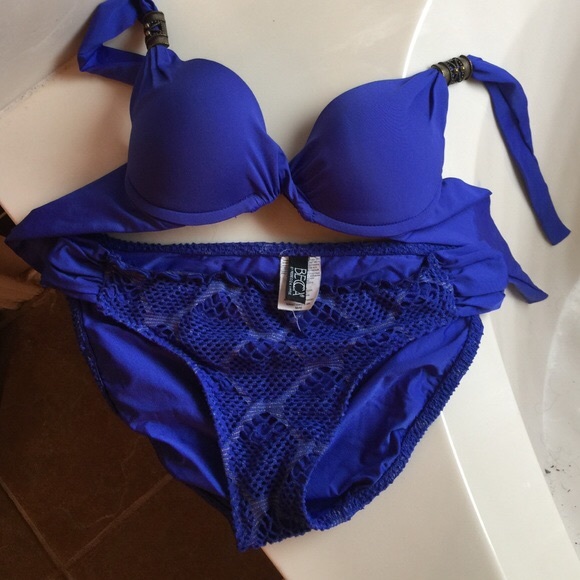 Bathing suit
