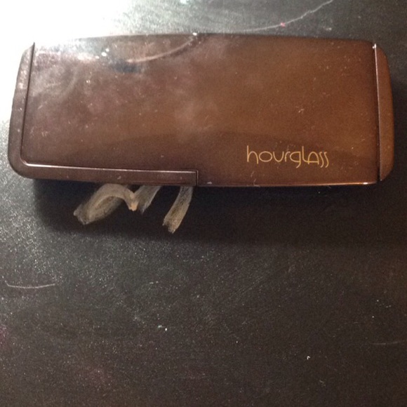 Hourglass Ambient Lighting Palette