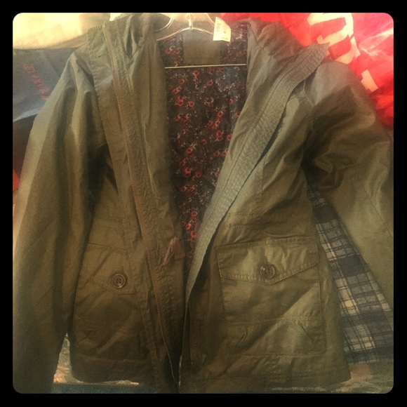NWT army green parka coat