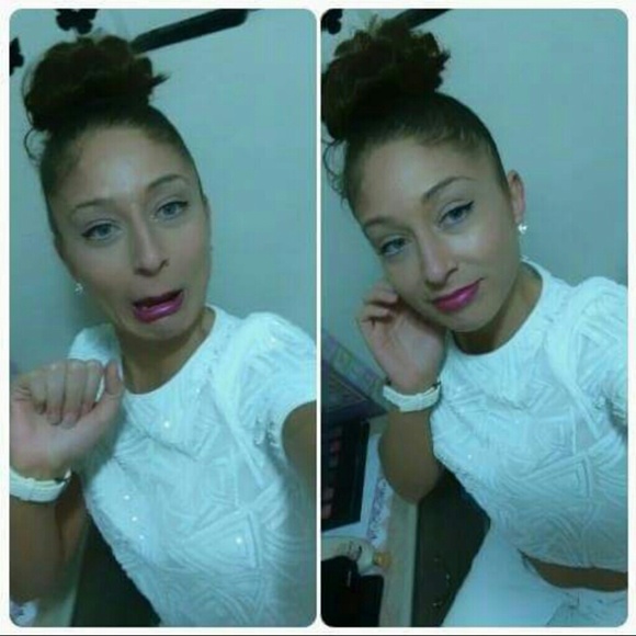 Triangle pattern sequin top - Picture 1 of 4