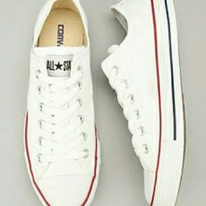 Converse shoe