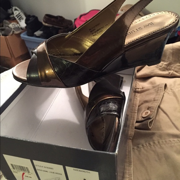 Slingback Brown Wedges
