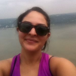 Meet your Posher, Nicole