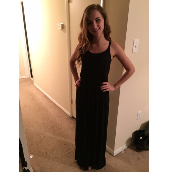 Long black dress