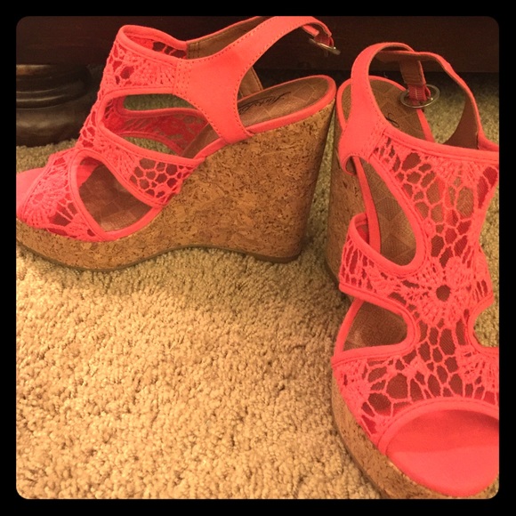 Lucky brand wedges