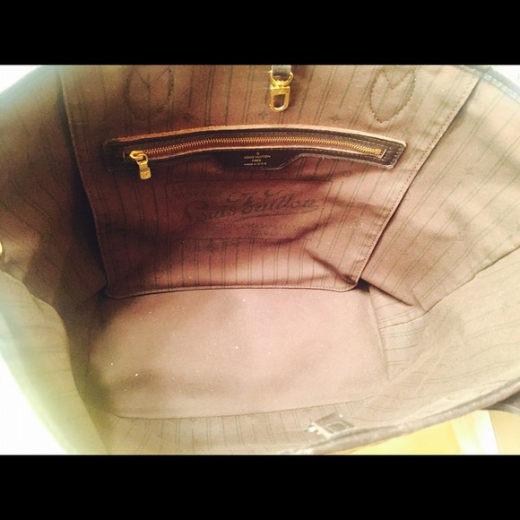 Authentic Louis Vuitton Neverfull MM - Picture 3 of 3