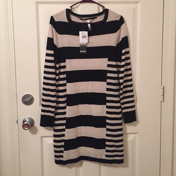Kensie Black and Cream Long Sleeve Stripe Dress
