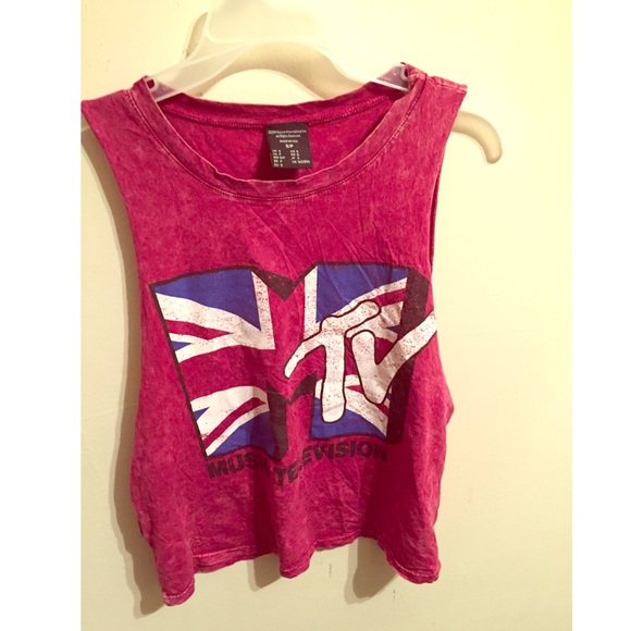 Mtv cut off shirt
