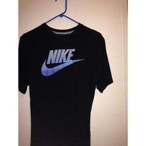Nike active wear mens shirt