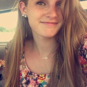 Meet your Posher, Sarina