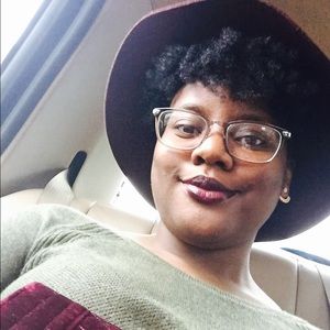 Meet your Posher, Tiffany