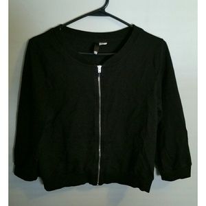 H&M mid sleeve short sweater