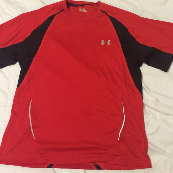 Nwot Under Armour men's tee