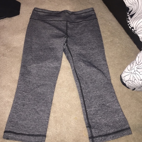 Victoria's Secret Grey Capri Workout Pants