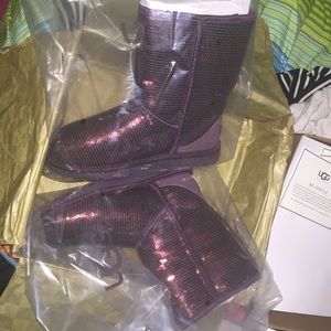 Sparkle Uggs in Port