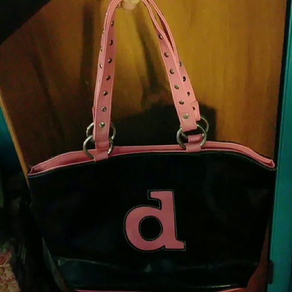 Hand bag