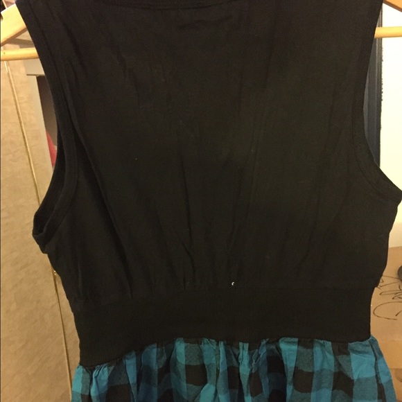 Dress - Picture 3 of 4