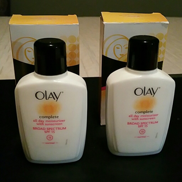Oil of Olay Complete moisturizer