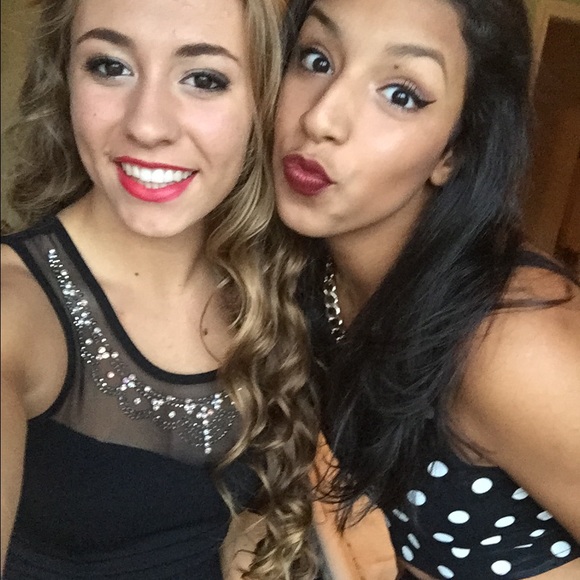 Meet your Posher, Adrianna