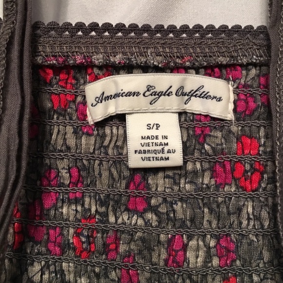 Grey Floral AEO Tank - Picture 3 of 4