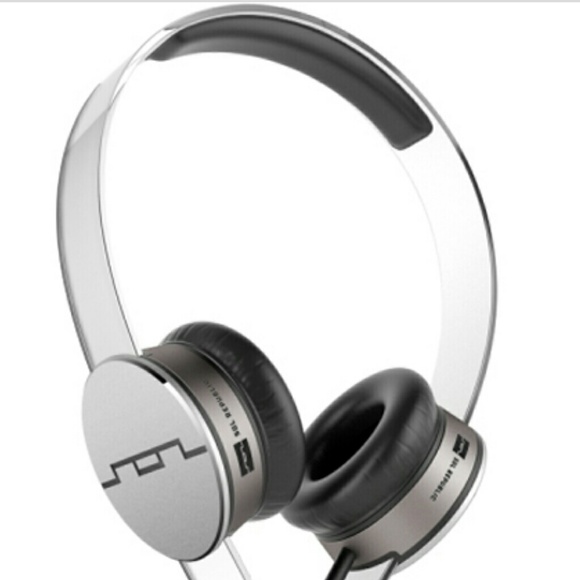 Sol republic headphones
