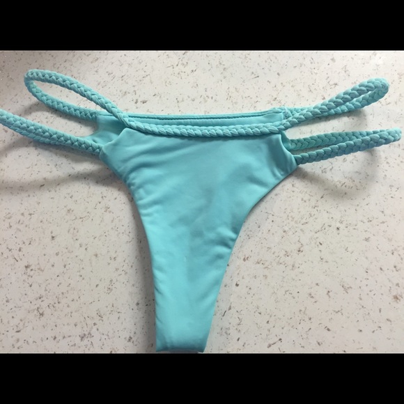 Size SM- Frankies Oceanside bottoms-never worn