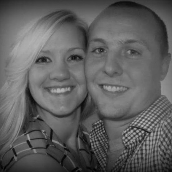 Meet your Posher, Scott and ashley - Picture 1 of 1