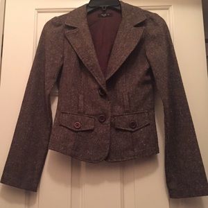 Brown wool like blazer with belt loops