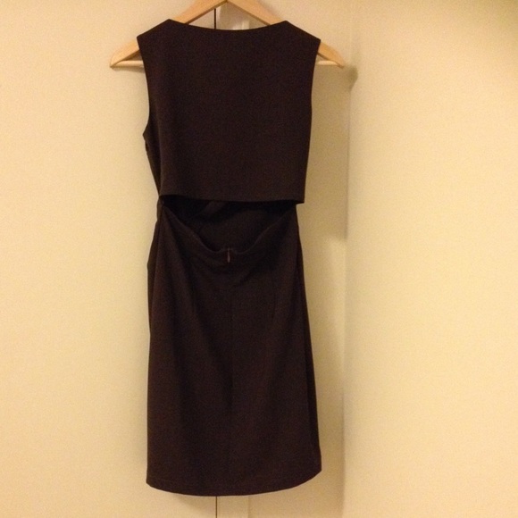 Dress - Picture 2 of 4