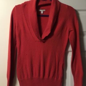 Gap sweater size small