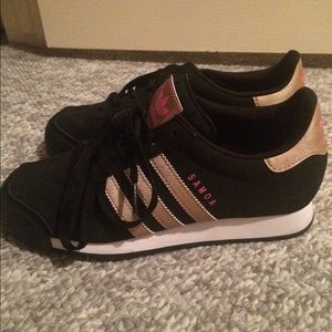 Adidas Samoa women's shoe!