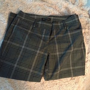Express editor Capri pants size 4