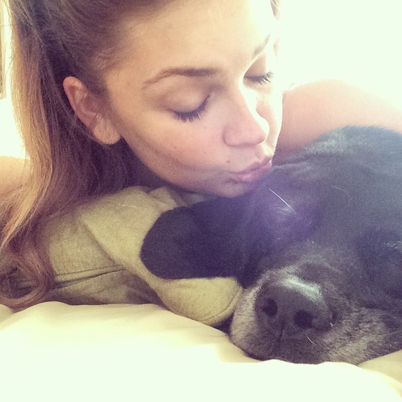 Meet your Posher, Jessica