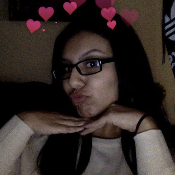 Meet your Posher, Fabiola