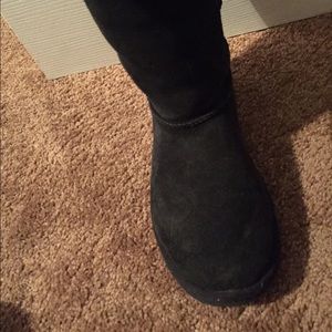 Black tall uggs!