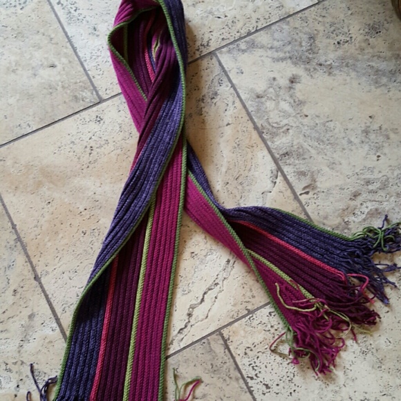 Bundled - Picture 2 of 4